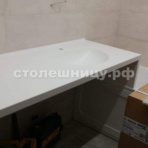 Белая столешница для ванной из искусственного камня (акрил) #018